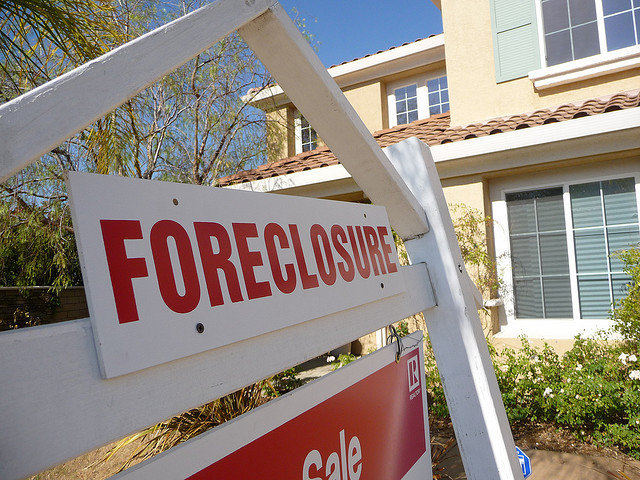 Foreclosure deals in Santa Clarita